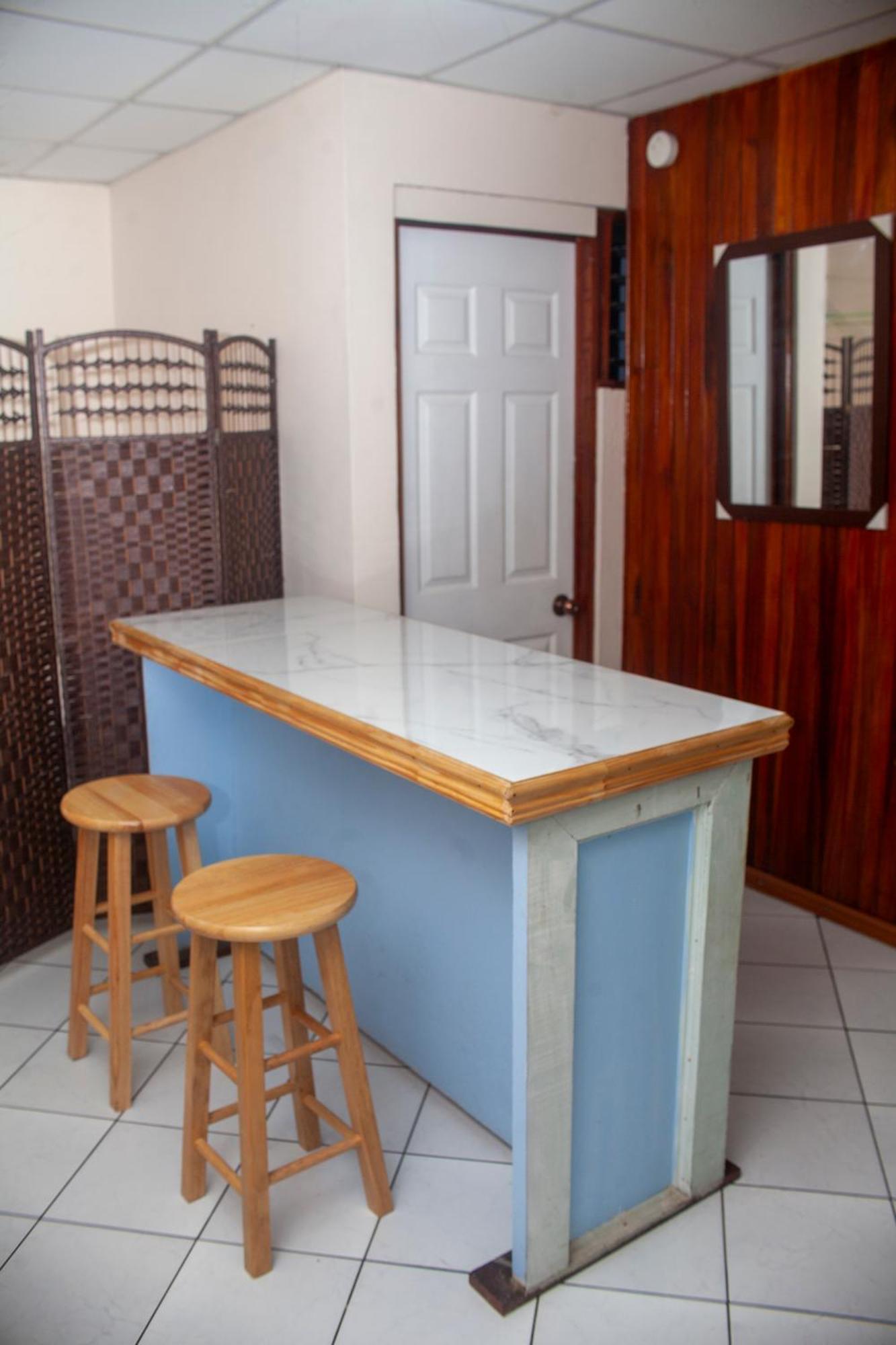 Apartamento Daly 3 Guápiles エクステリア 写真